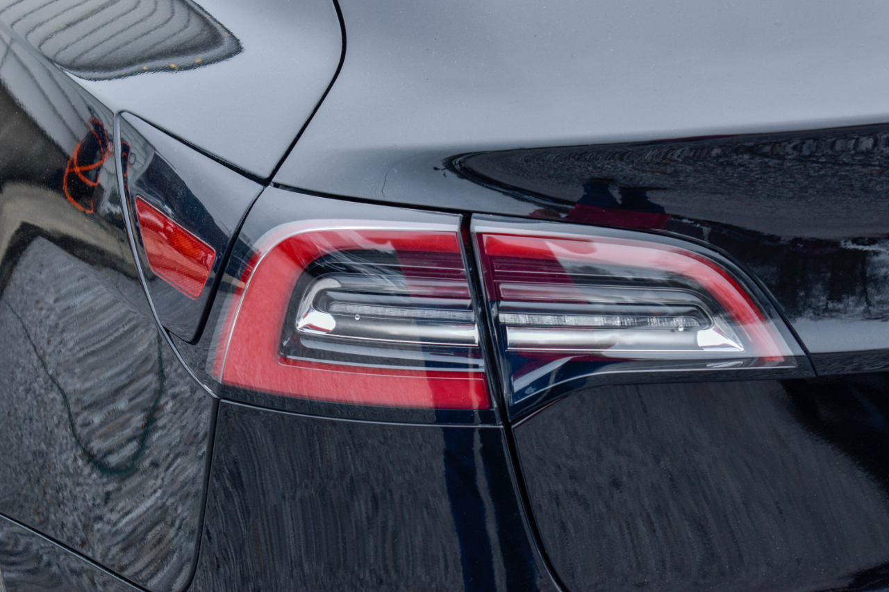 Tesla Model 3 Standard Range Plus 2021