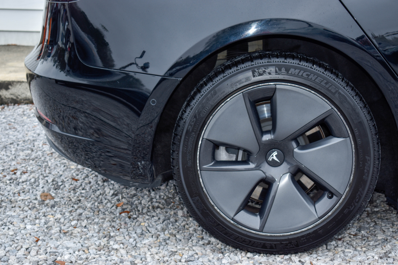 Tesla Model 3 Standard Range Plus 2021