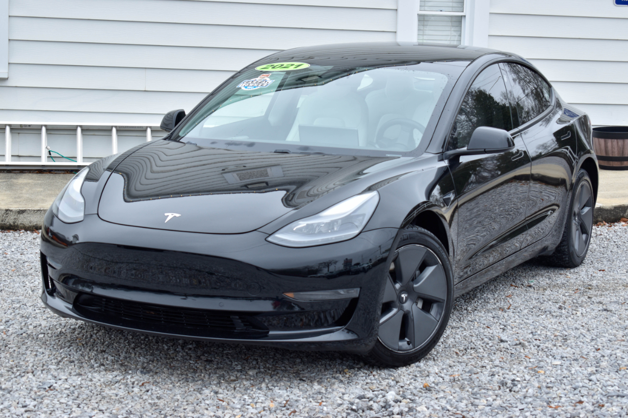 Tesla Model 3 Standard Range Plus 2021