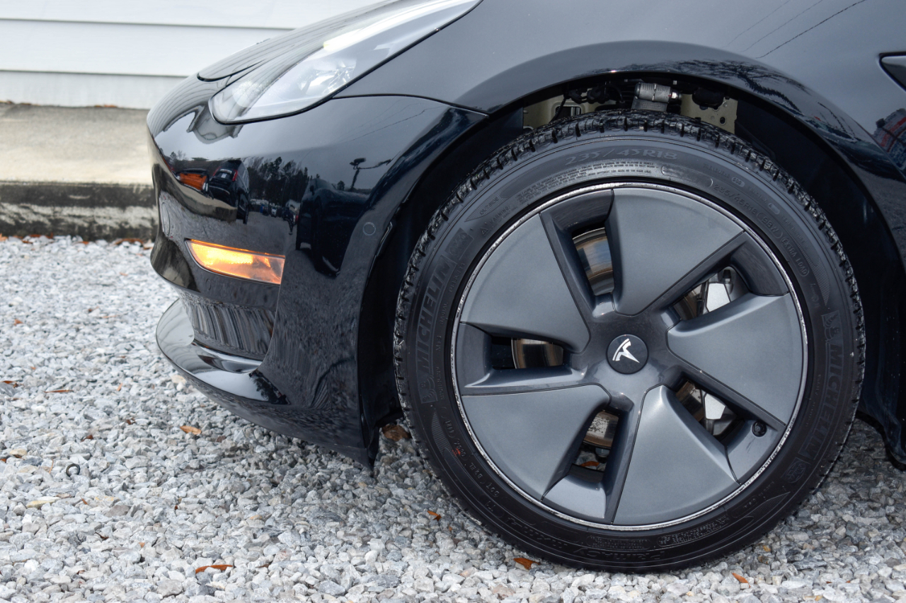 Tesla Model 3 Standard Range Plus 2021