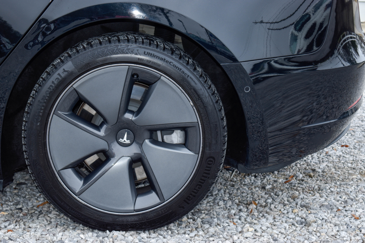 Tesla Model 3 Standard Range Plus 2021