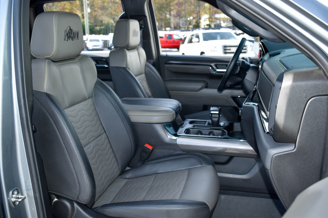 Chevrolet Silverado 1500 ZR2 Crew Cab 4WD 2023