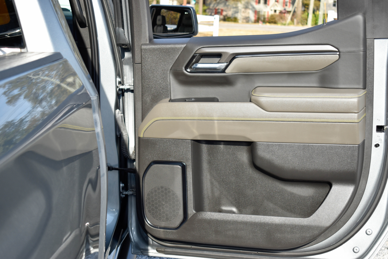 Chevrolet Silverado 1500 ZR2 Crew Cab 4WD 2023