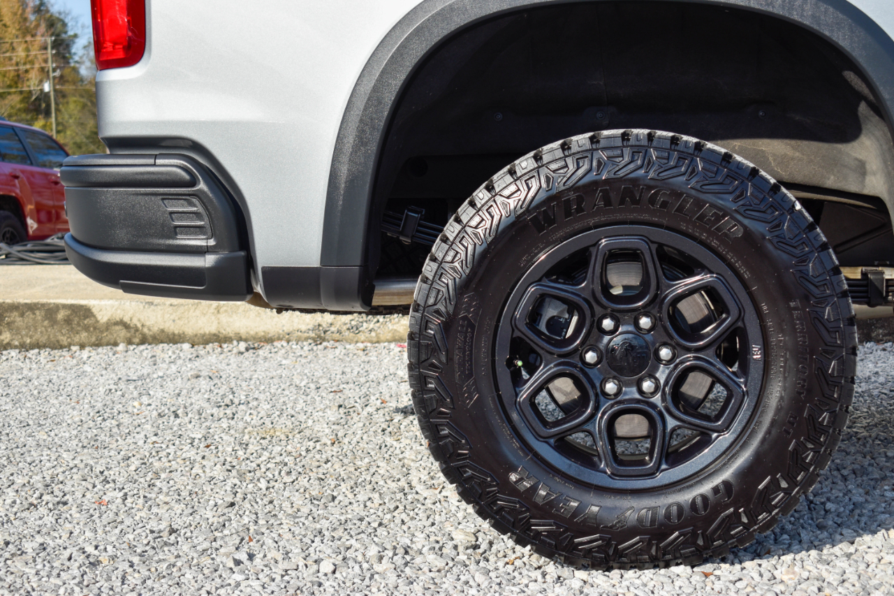 Chevrolet Silverado 1500 ZR2 Crew Cab 4WD 2023