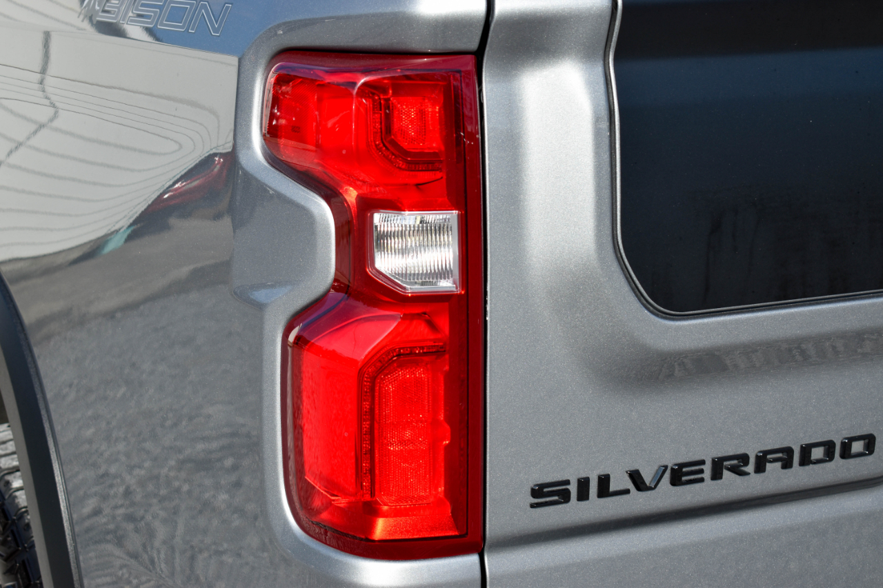 Chevrolet Silverado 1500 ZR2 Crew Cab 4WD 2023