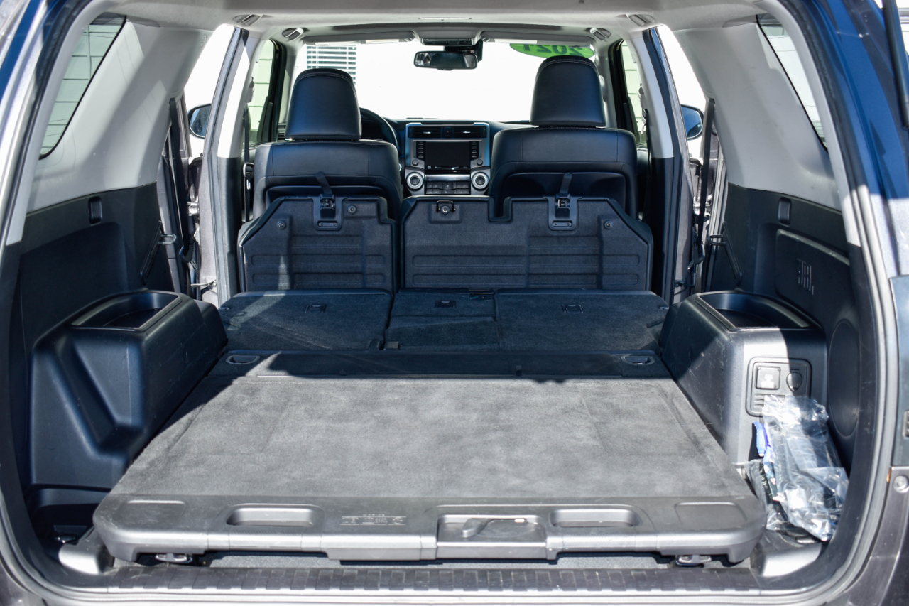 Toyota 4Runner Limited 2WD 2021