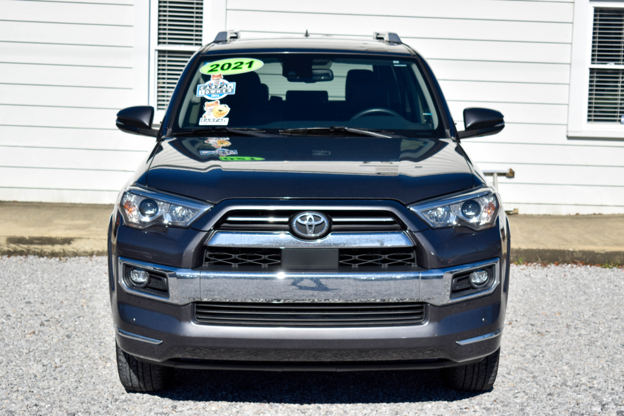 Toyota 4Runner Limited 2WD 2021
