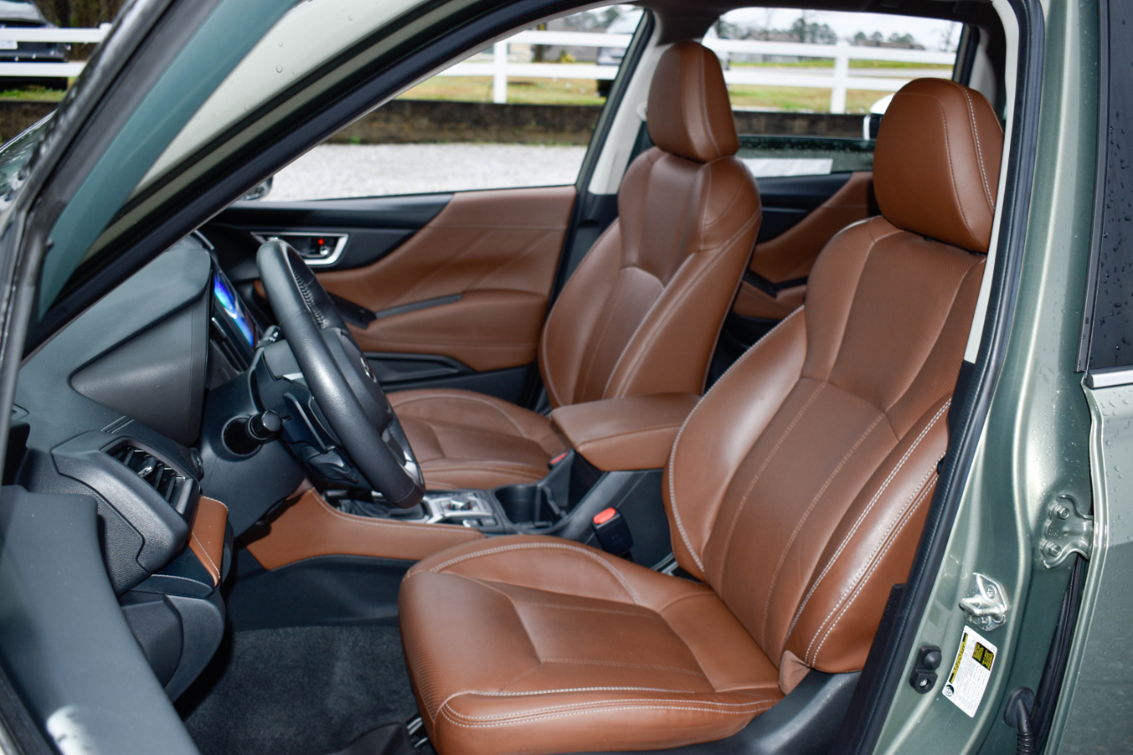 2021 Subaru Forester Touring's photo