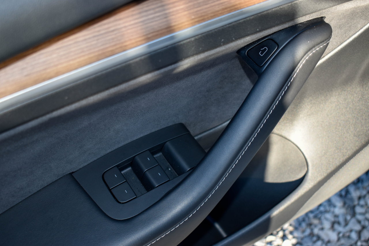 Tesla Model 3 Standard Range Plus 2021