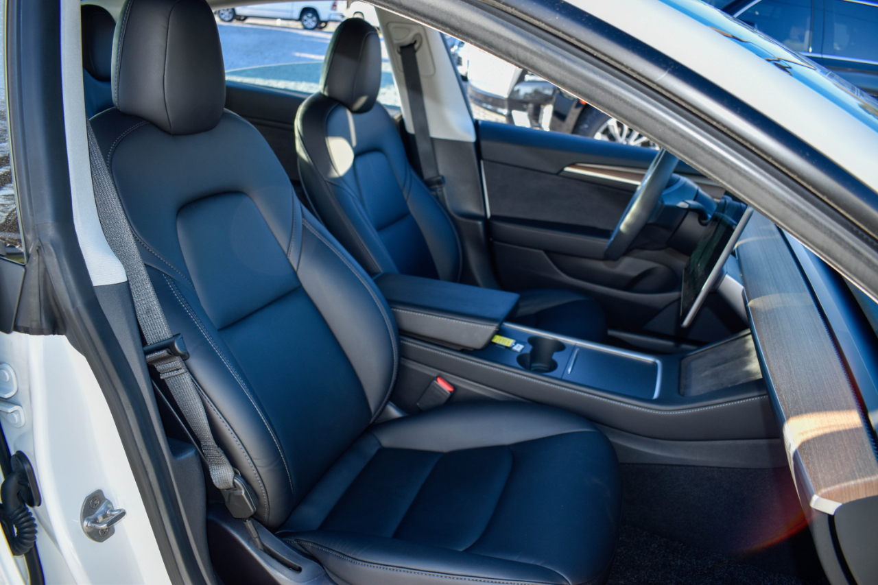 Tesla Model 3 Standard Range Plus 2021