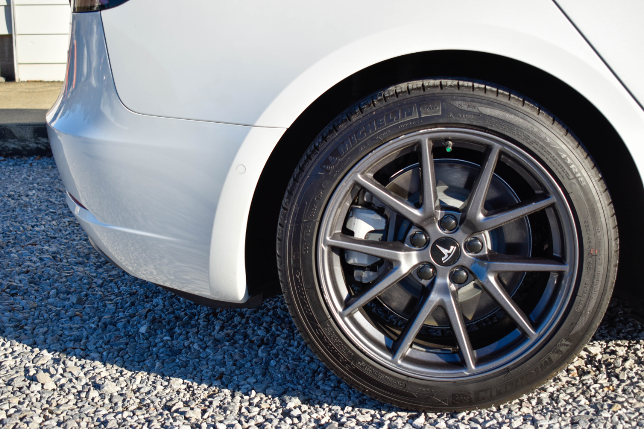 Tesla Model 3 Standard Range Plus 2021