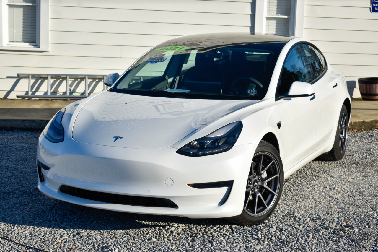 Tesla Model 3 Standard Range Plus 2021