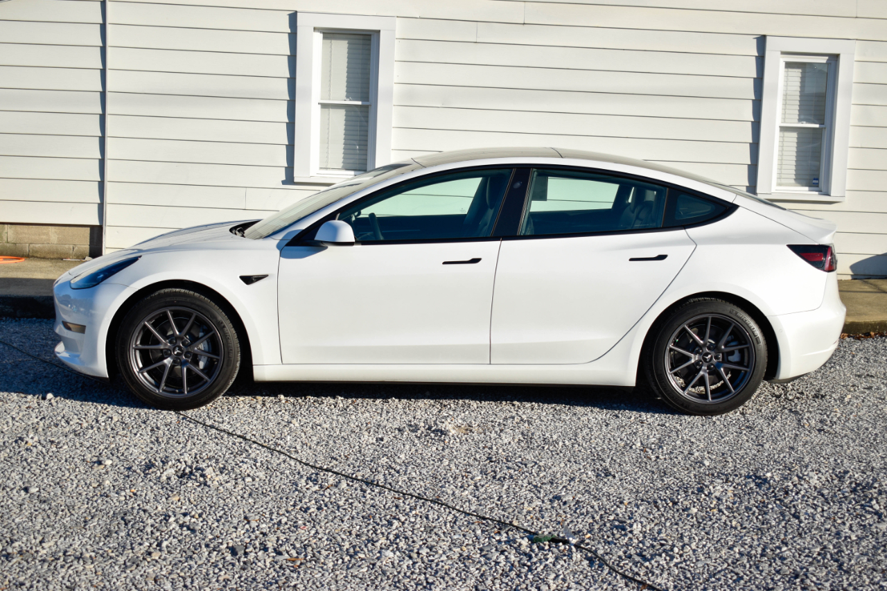 Tesla Model 3 Standard Range Plus 2021