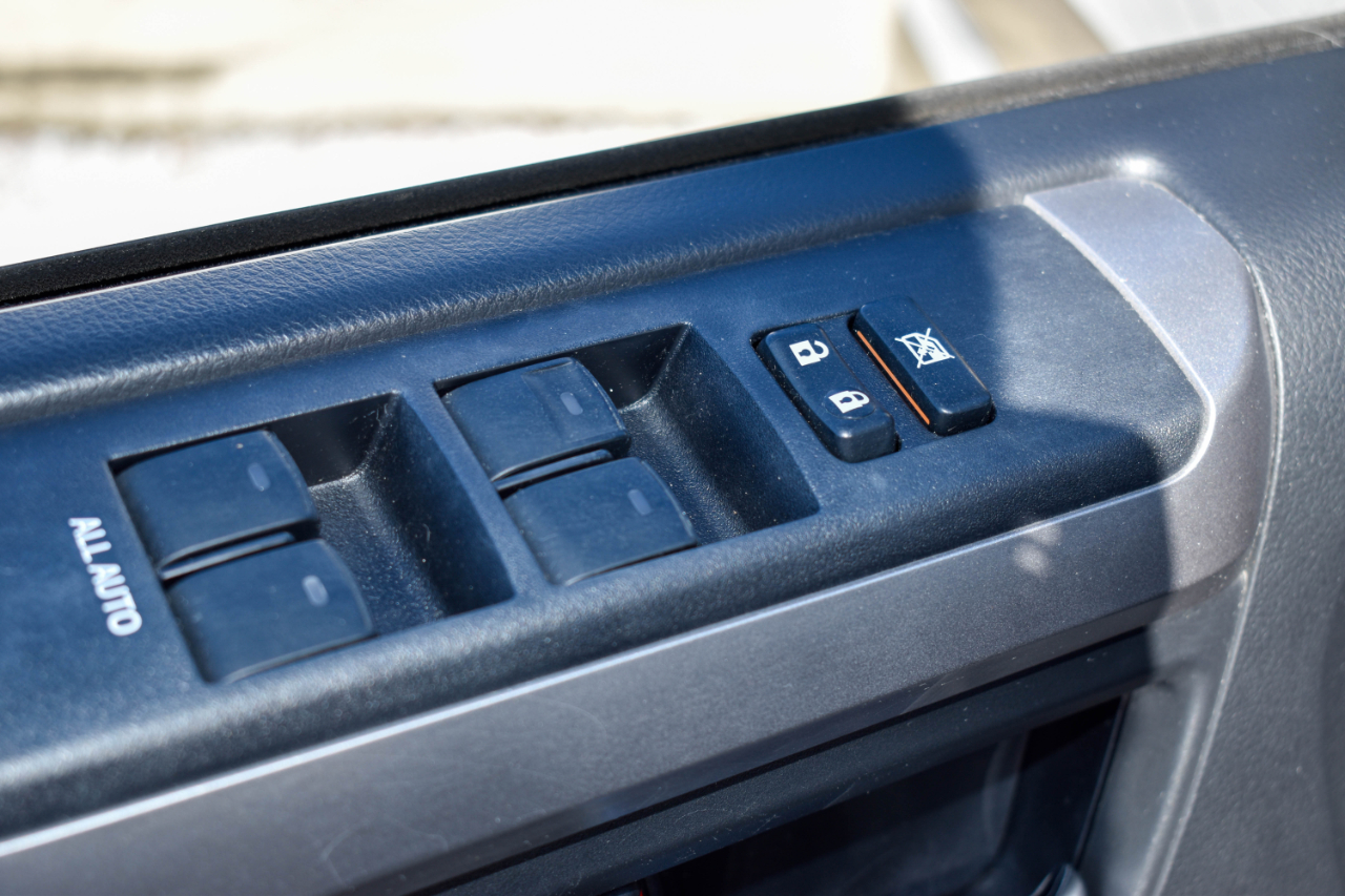 Toyota 4Runner SR5 4WD 2018