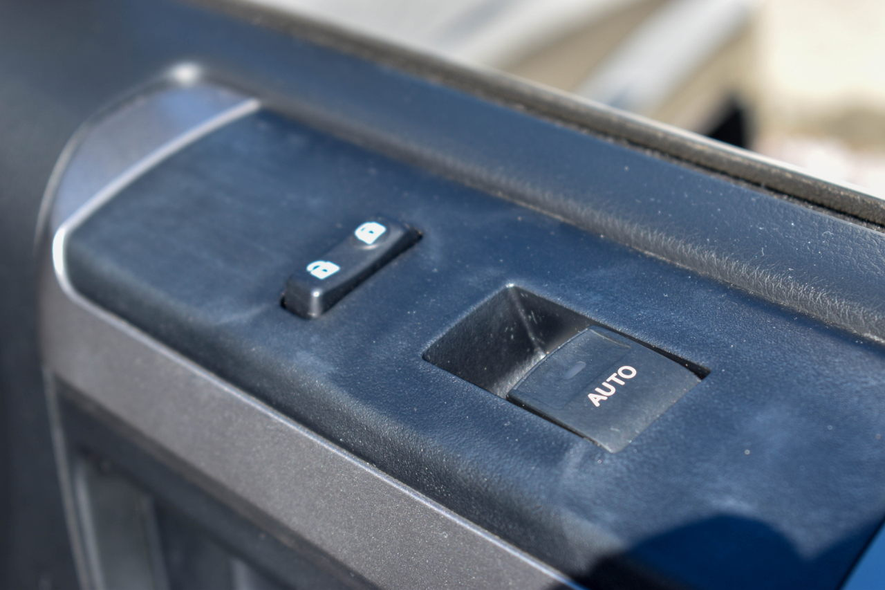 Toyota 4Runner SR5 4WD 2018