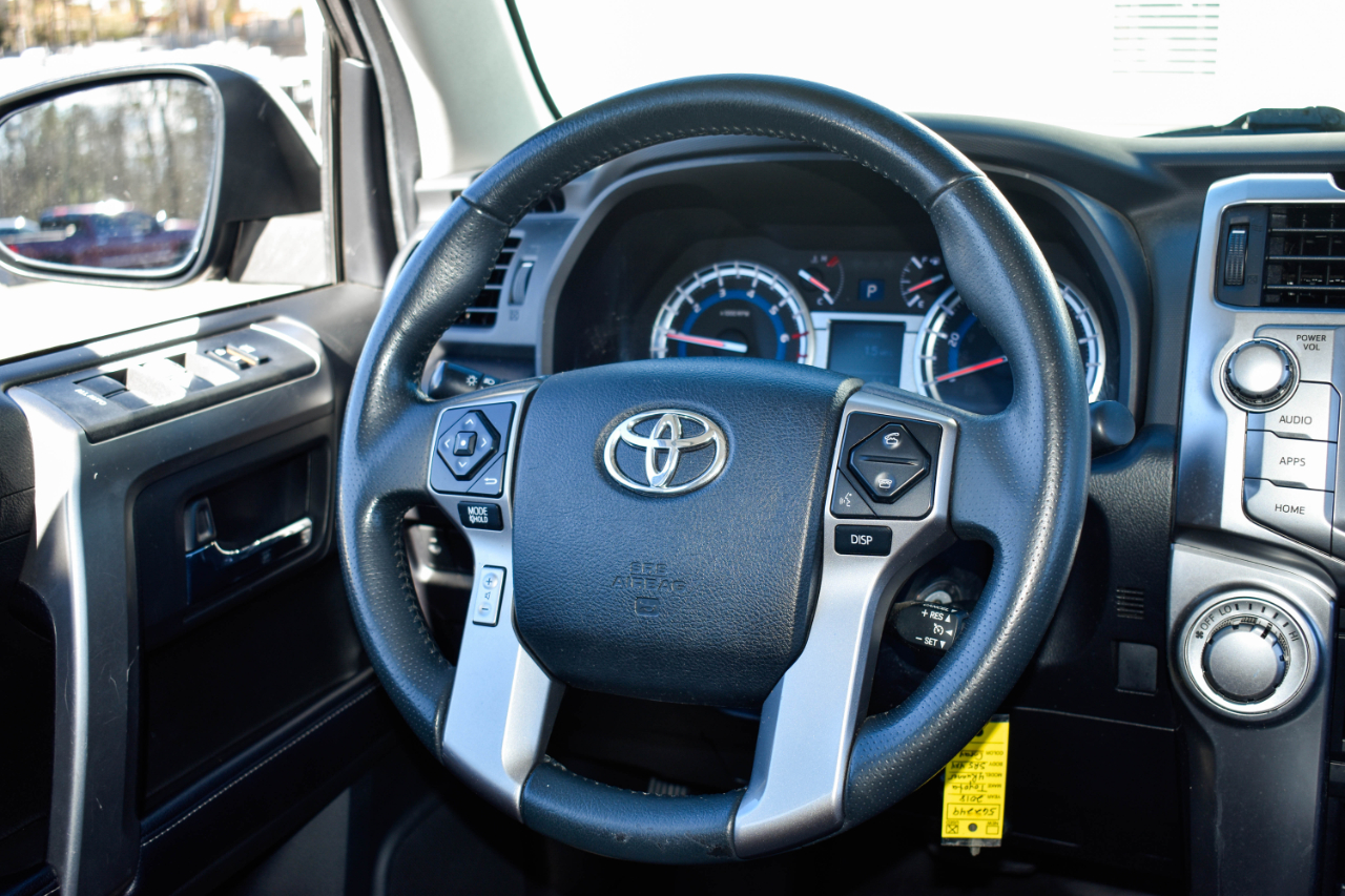 Toyota 4Runner SR5 4WD 2018