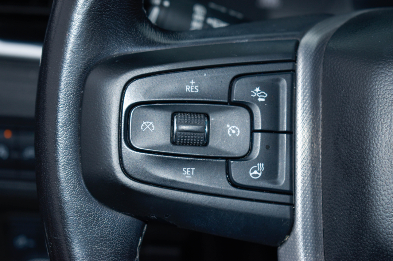 GMC Yukon Denali 4WD 2021