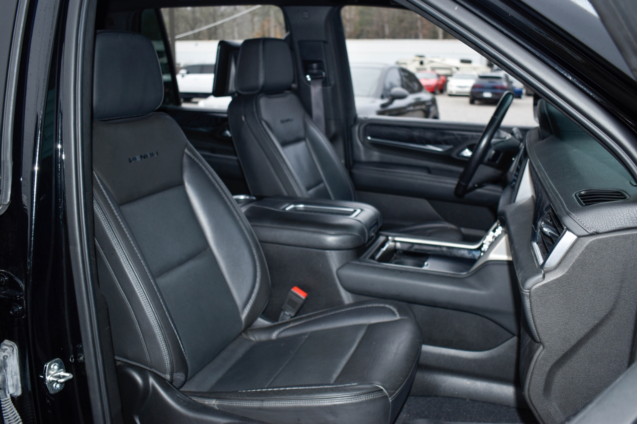 GMC Yukon Denali 4WD 2021