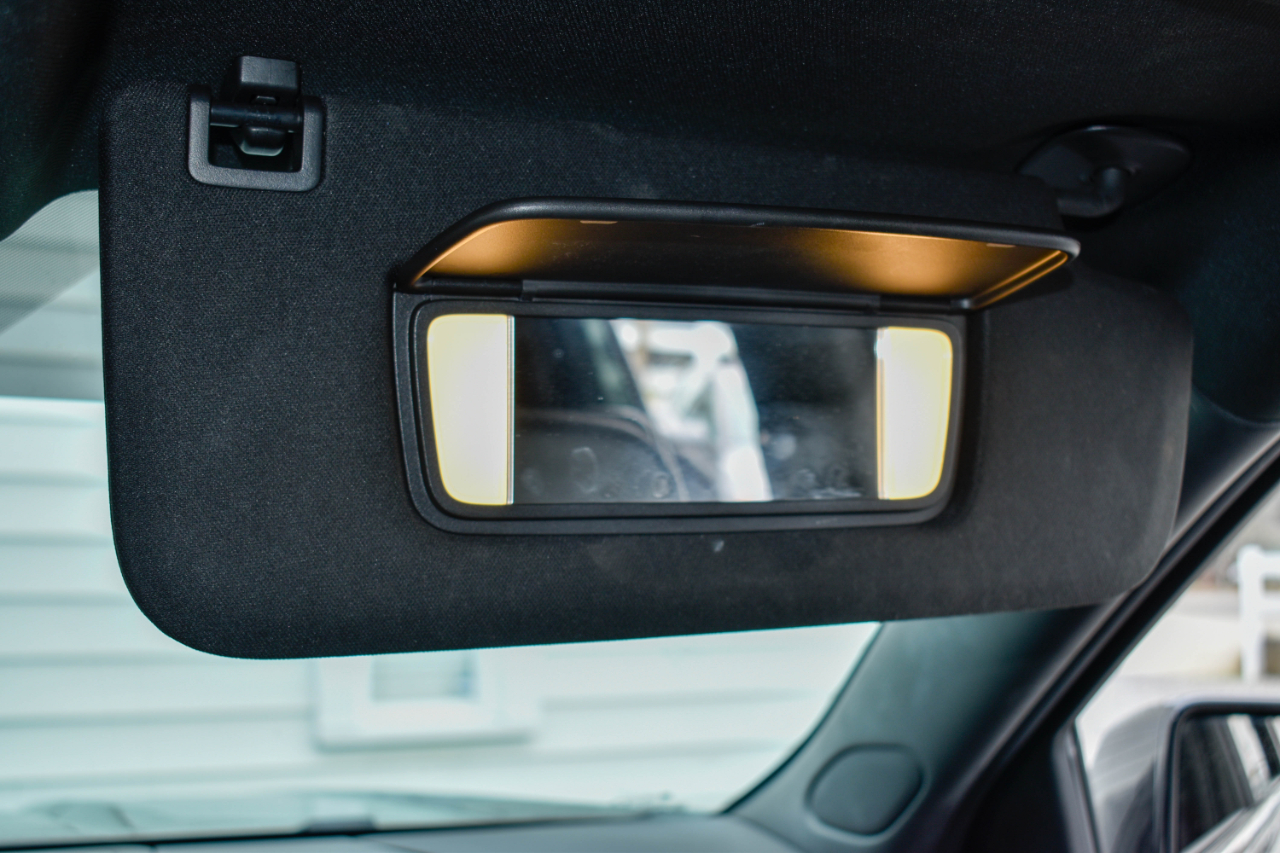 GMC Yukon Denali 4WD 2021