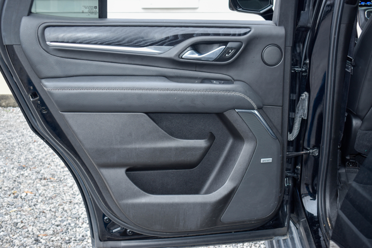 GMC Yukon Denali 4WD 2021