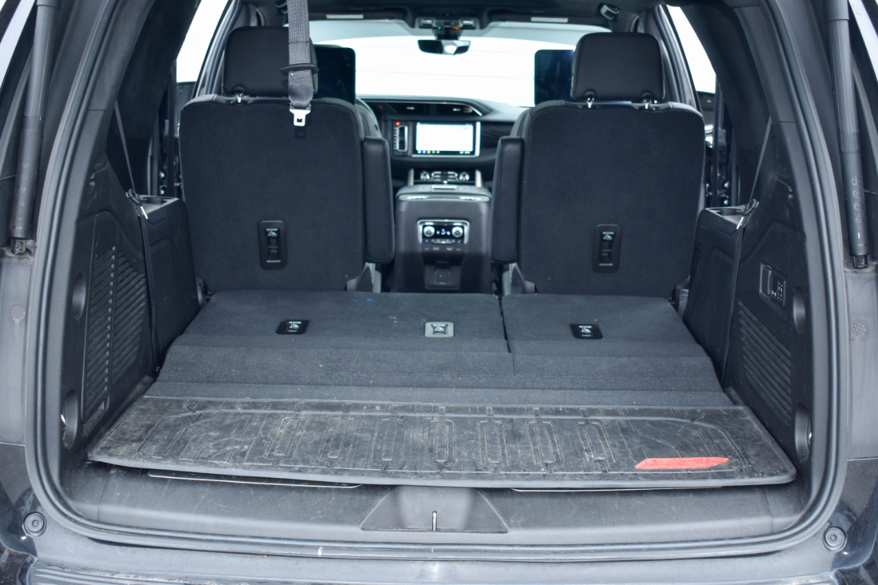 GMC Yukon Denali 4WD 2021