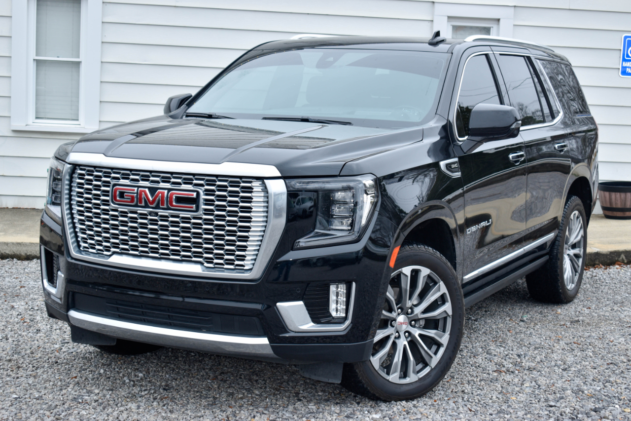 GMC Yukon Denali 4WD 2021