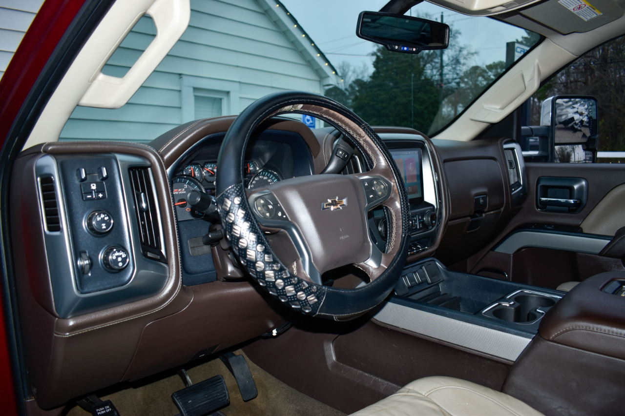 Chevrolet Silverado 2500HD LTZ Crew Cab 4WD 2016