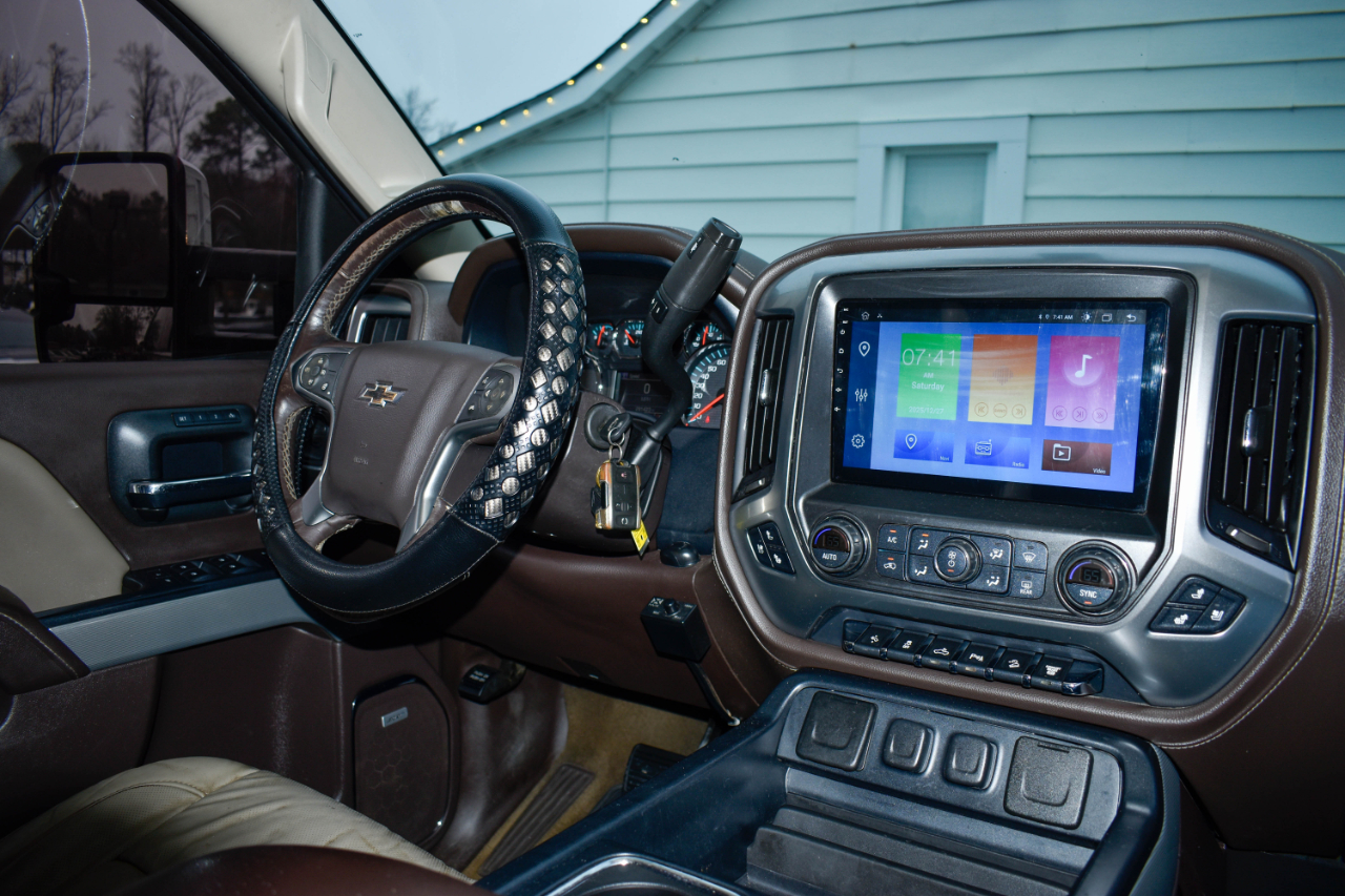 Chevrolet Silverado 2500HD LTZ Crew Cab 4WD 2016