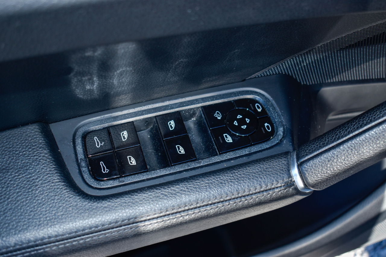 Porsche Cayenne Base 2019