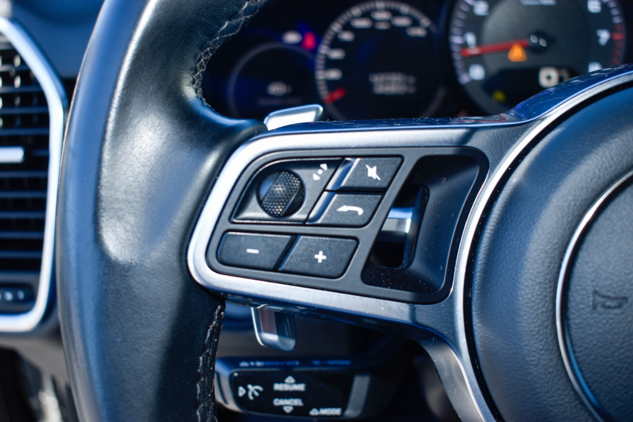 Porsche Cayenne Base 2019