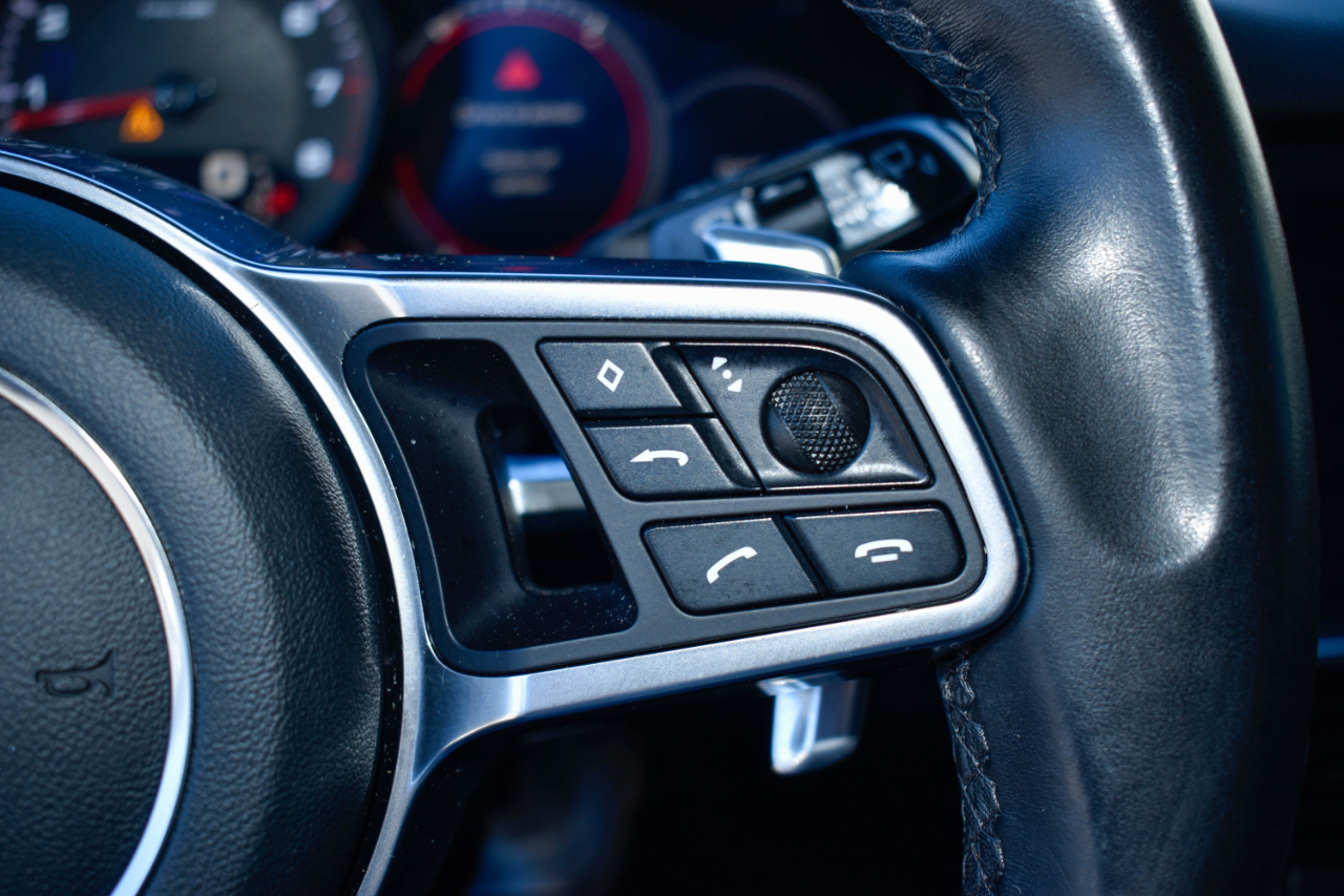 Porsche Cayenne Base 2019