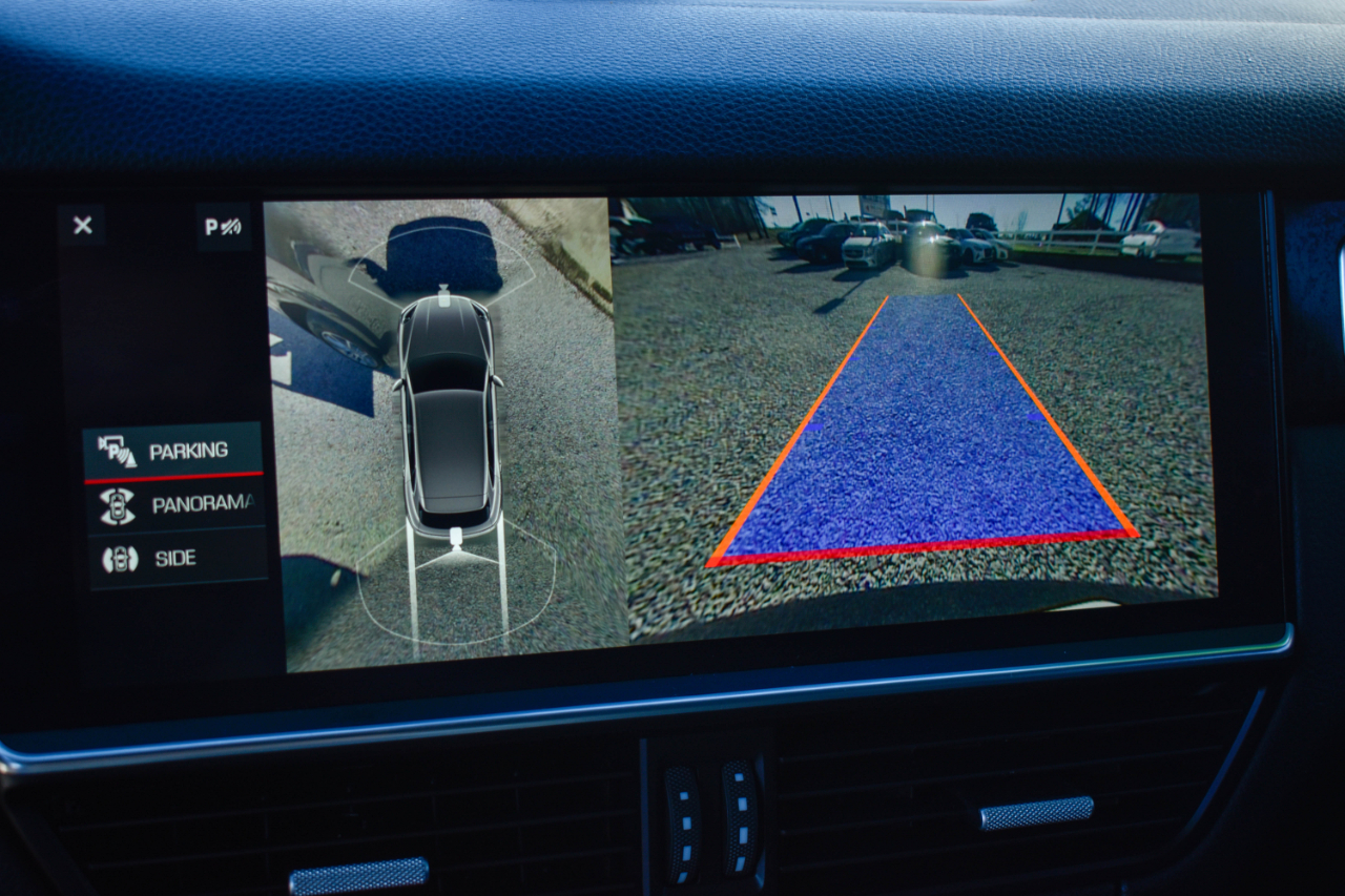 Porsche Cayenne Base 2019