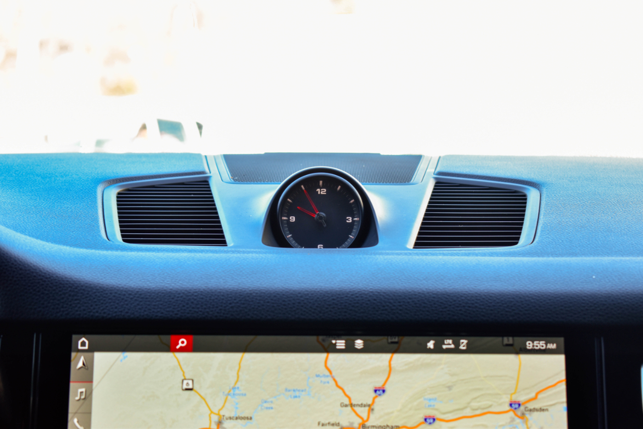 Porsche Cayenne Base 2019