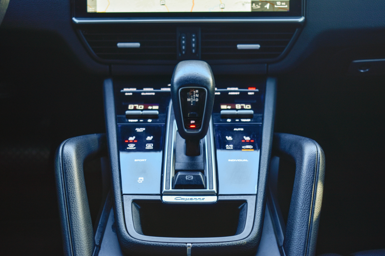 Porsche Cayenne Base 2019