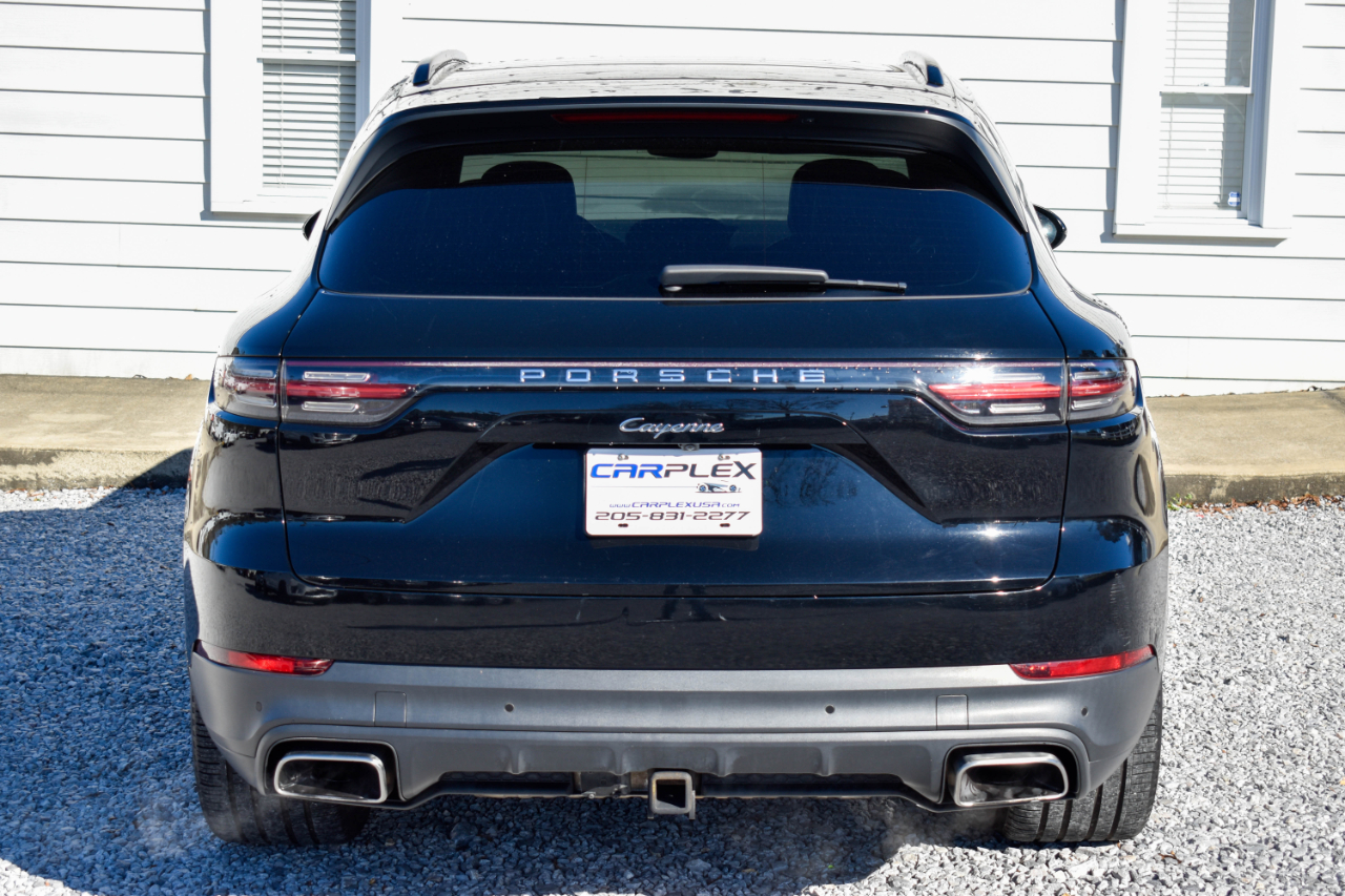 Porsche Cayenne Base 2019