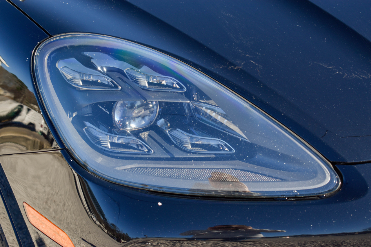 Porsche Cayenne Base 2019