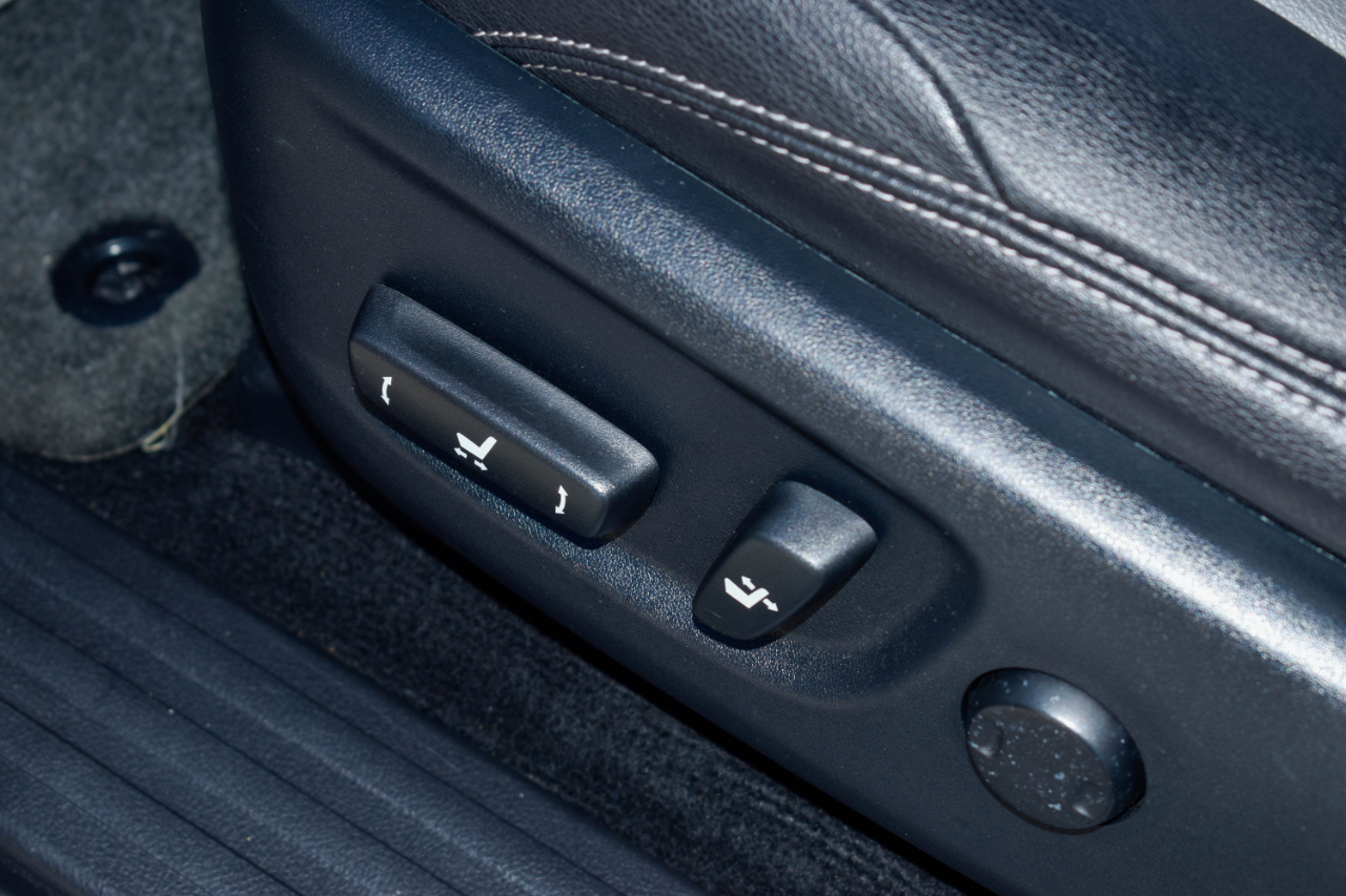 Toyota 4Runner SR5 2WD 2016