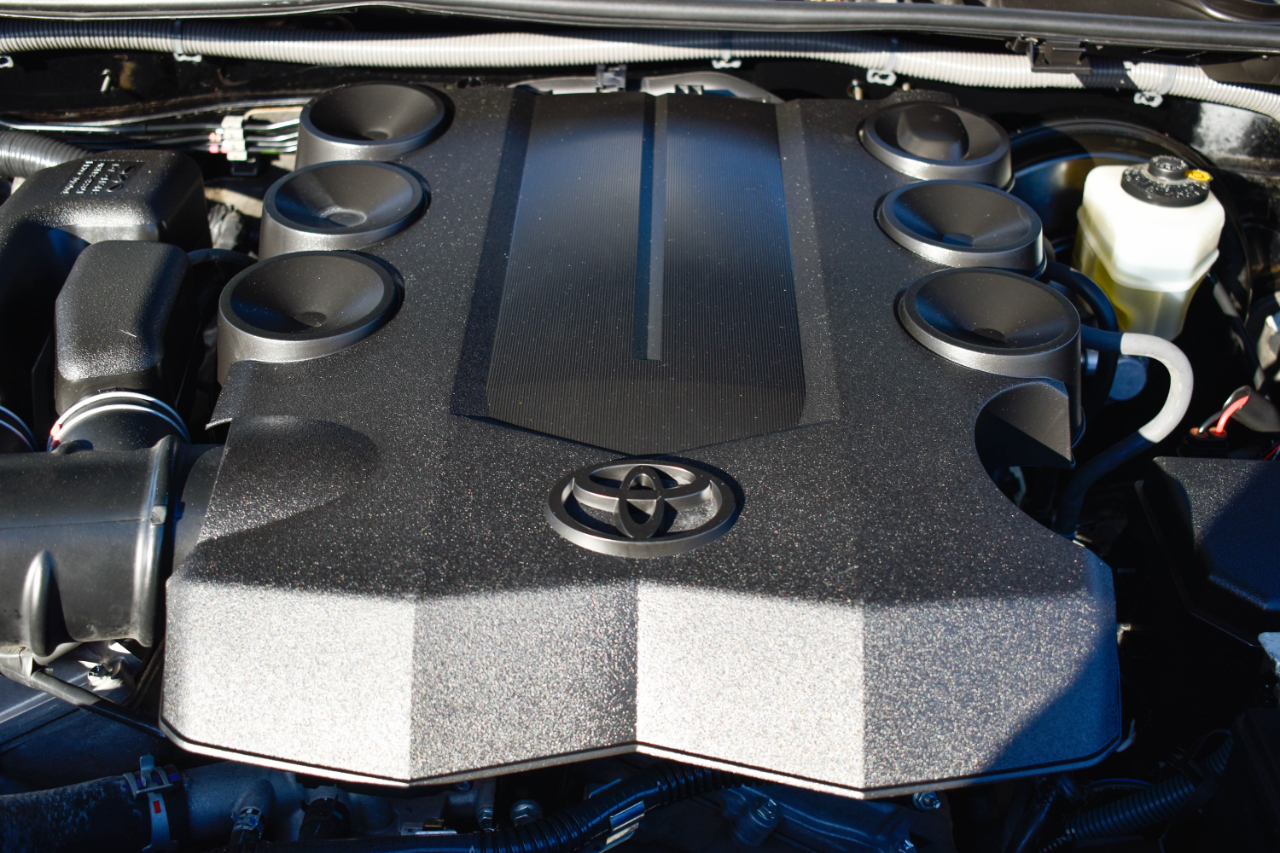 Toyota 4Runner SR5 2WD 2016