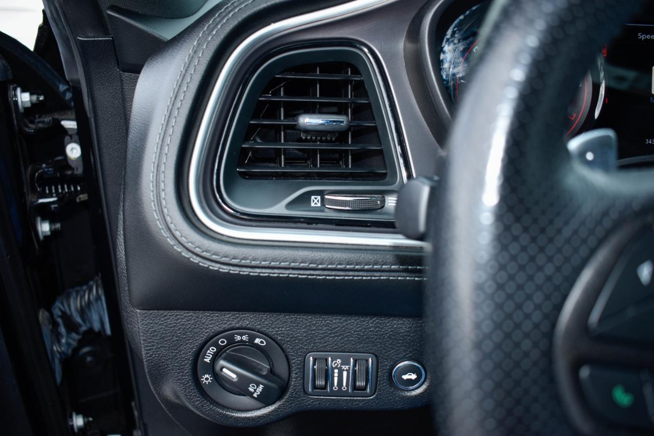 Dodge Challenger GT 2022