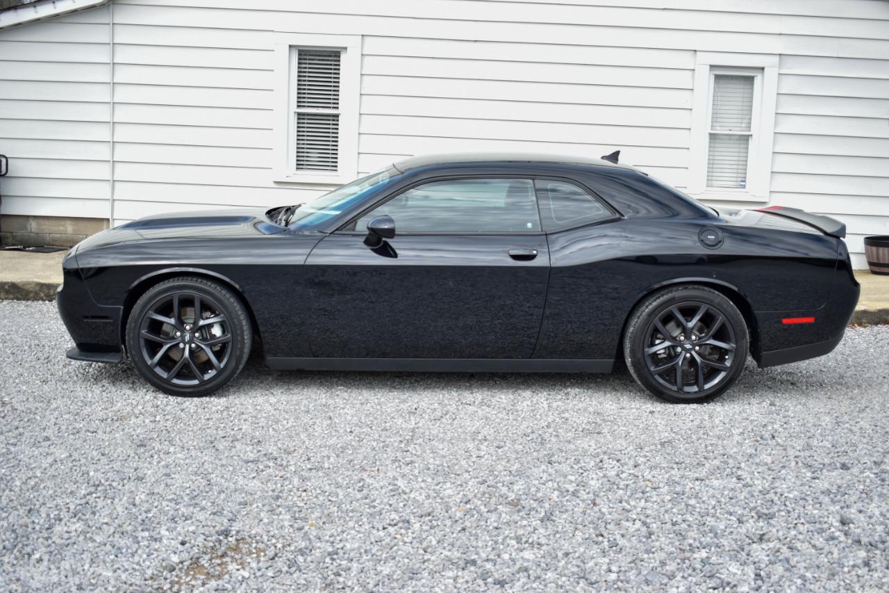 Dodge Challenger GT 2022