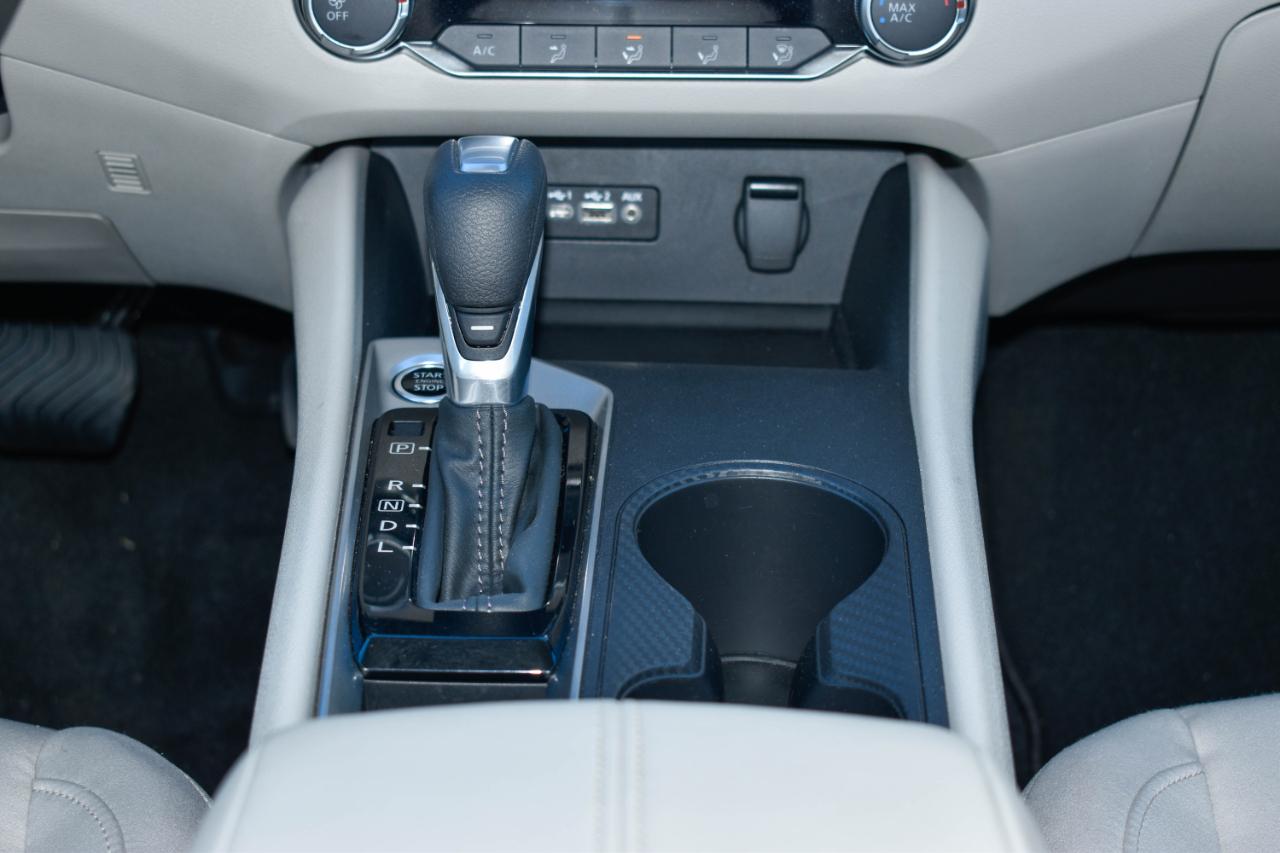 Nissan Altima 2.5 SV 2025