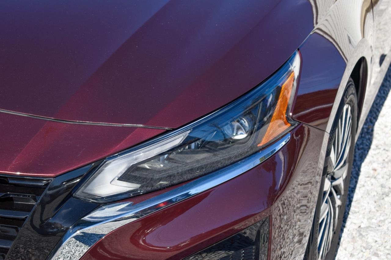 Nissan Altima 2.5 SV 2025