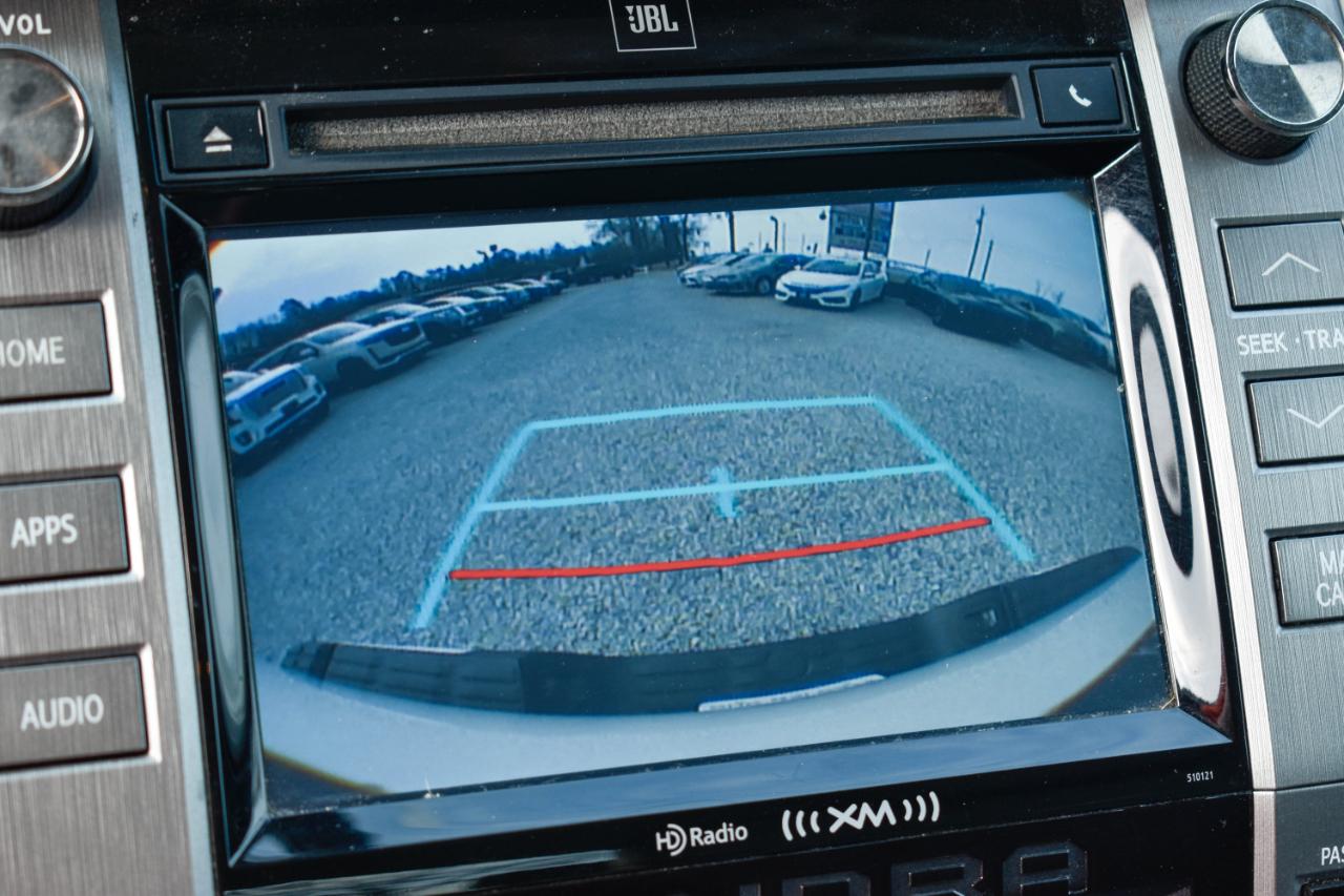 Toyota Tundra Platinum CrewMax 5.7L 4WD 2017