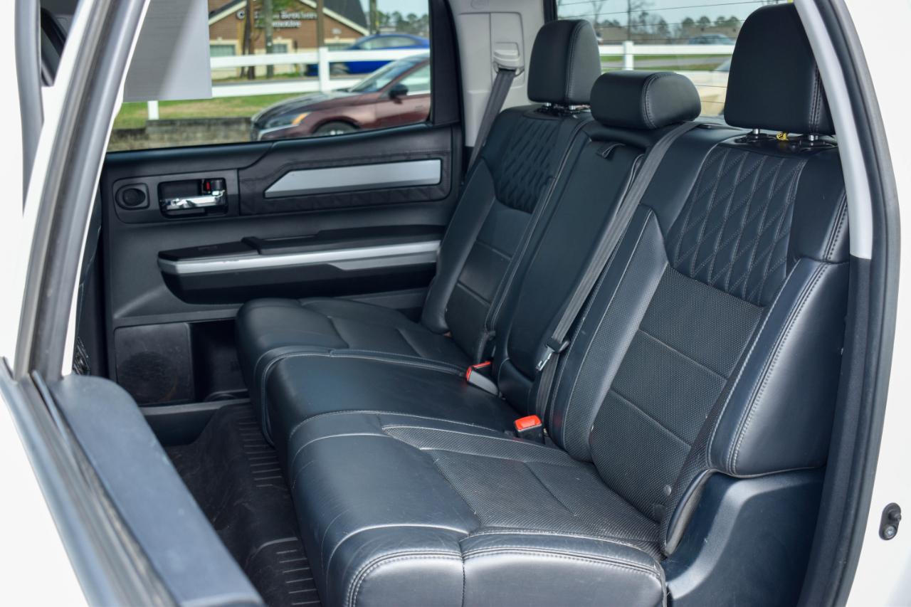 Toyota Tundra Platinum CrewMax 5.7L 4WD 2017