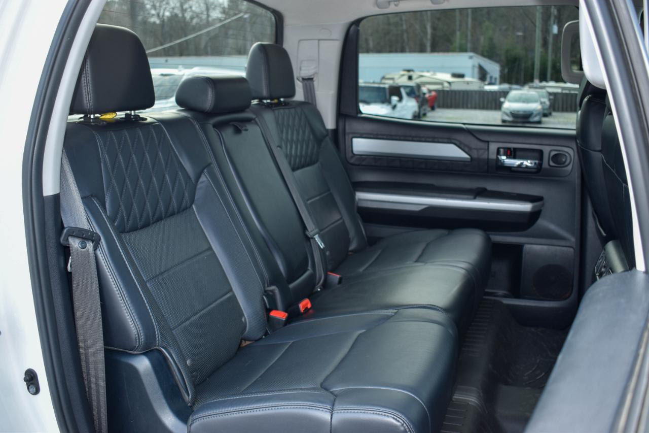 Toyota Tundra Platinum CrewMax 5.7L 4WD 2017