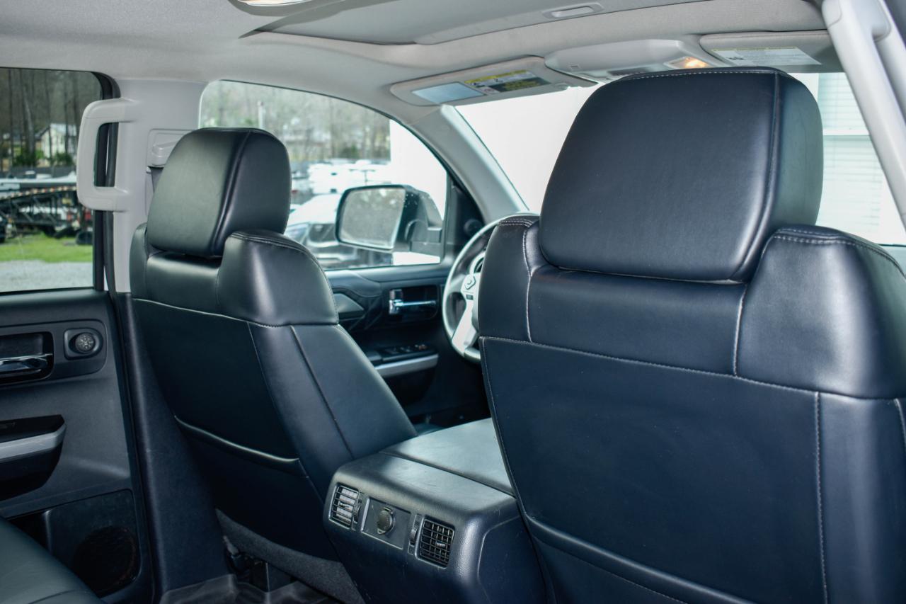 Toyota Tundra Platinum CrewMax 5.7L 4WD 2017