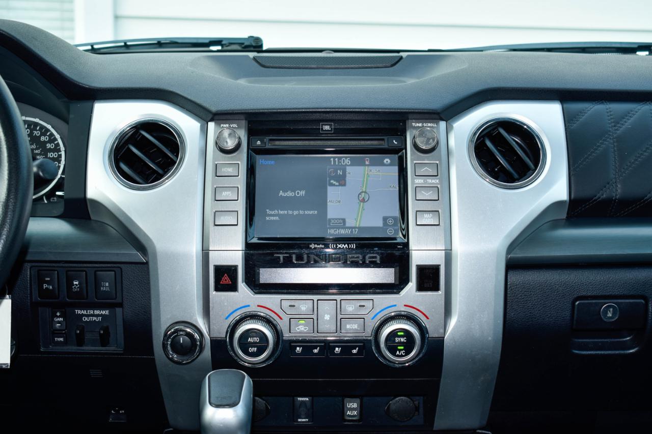 Toyota Tundra Platinum CrewMax 5.7L 4WD 2017