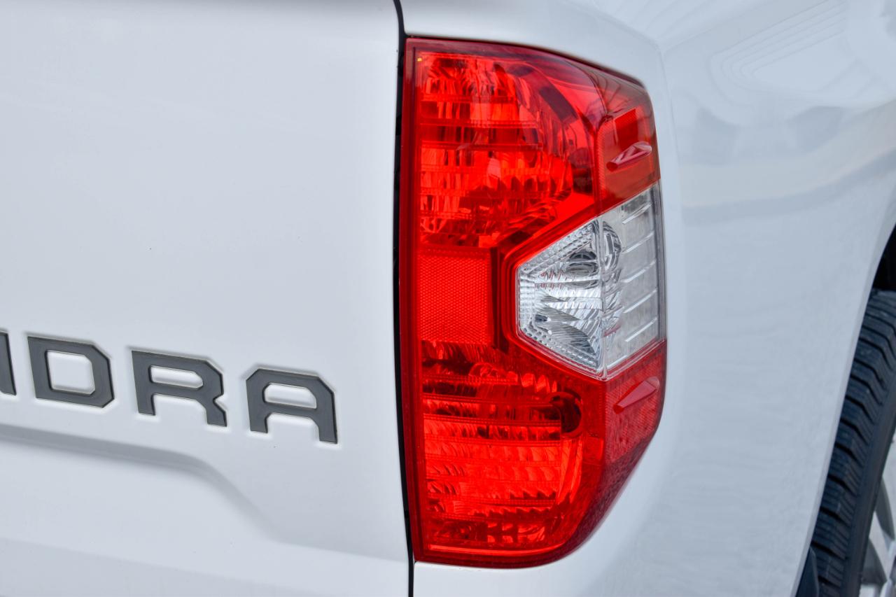 Toyota Tundra Platinum CrewMax 5.7L 4WD 2017