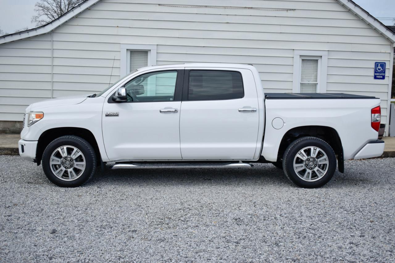 Toyota Tundra Platinum CrewMax 5.7L 4WD 2017