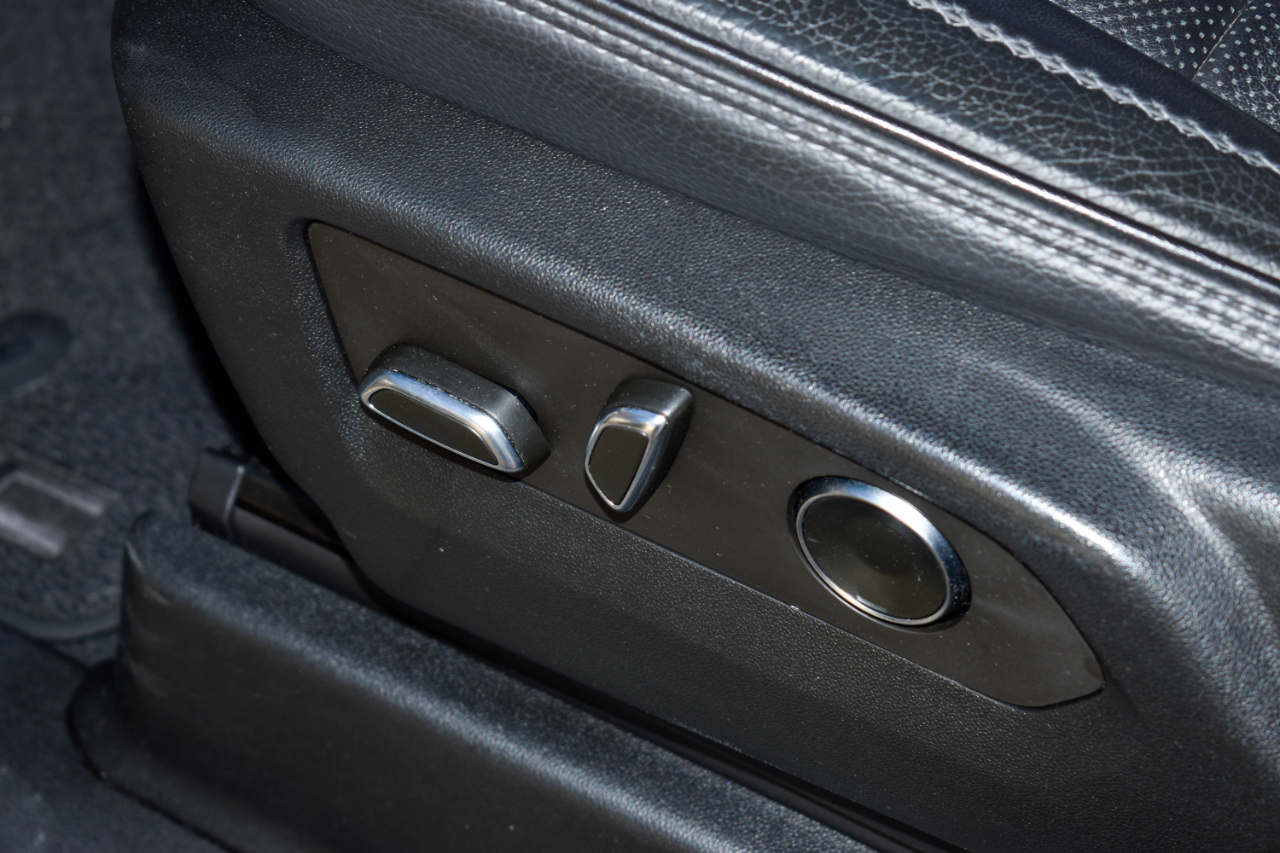 GMC Yukon Denali 4WD 2021